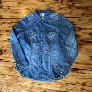 Women’s H&M &denim. Distressed denim western shirt with pearl buttons